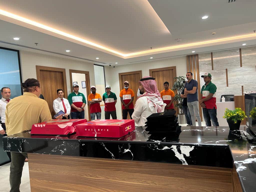 honoring-the-employees-1